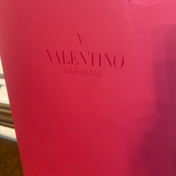 Valentino Garavani Combat boot black, mid calf size 8.5 - Picture 14 of 14